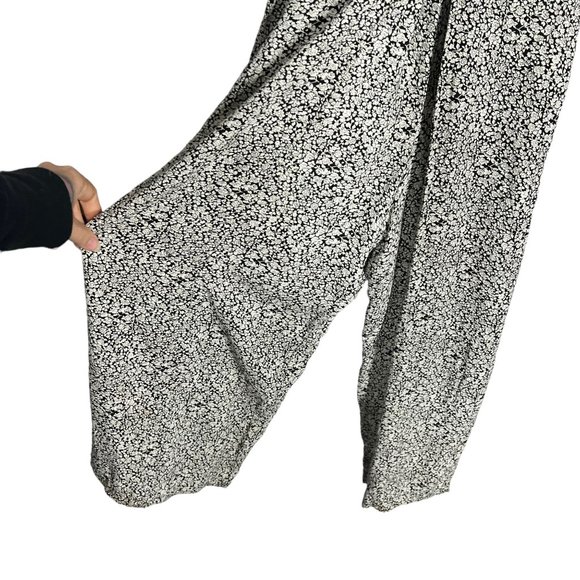Vintage 90 Black White Micro Floral Short Sleeve Mid Tie Wide Leg Jumpsuit Small - Picture 2 of 10